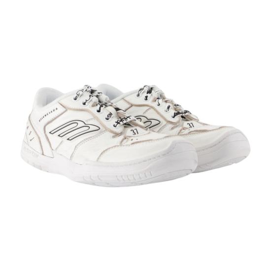 26FW 발렌시아가 햄튼스 미디움 원 아웃 스니커즈 841763 WCURS 9000 white - BALENCIAGA