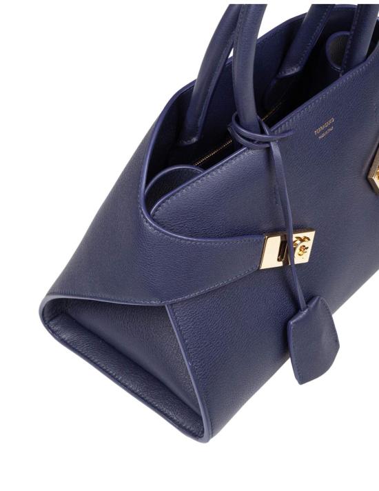 26SS 살바토레 페라가모 토트백 215608 005 Navy - SALVATORE FERRAGAMO