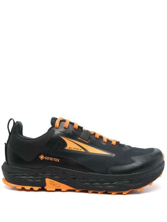 26SS 알트라 스니커즈 AL0A85QC000 BLACK DOM