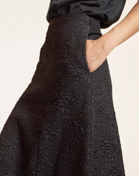 신시아 로리 미디 스커트 신시아 로울리 쁘띠 푸르  블랙 - CYNTHIA ROWLEY