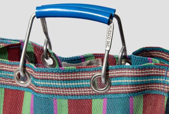 25FW PUEBCO 크로스백 재활용 플라스틱 스트라이프 백 / 직사각형 D15 - 빨간색 X 파란색 503332 - OTHER BRANDS