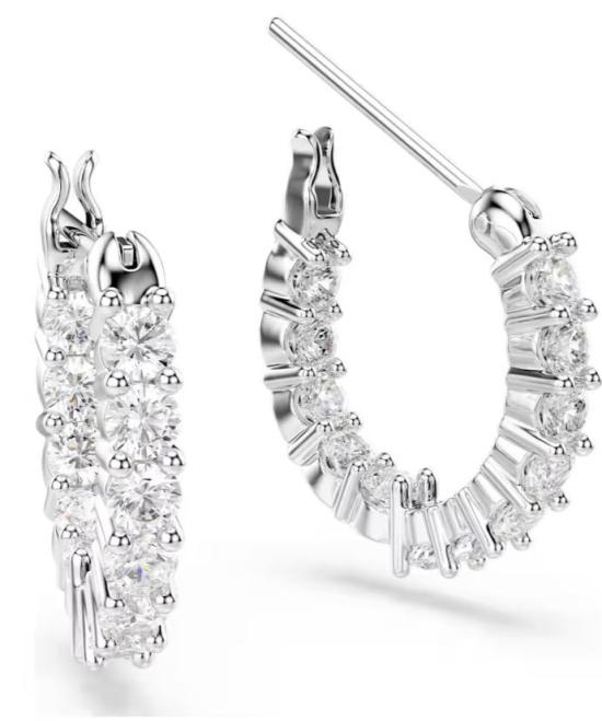 25FW 스와로브스키 Matrix Vittore 매트릭스 비토레 크리스탈 후프 이어링 5562126 WHITE DOM - SWAROVSKI