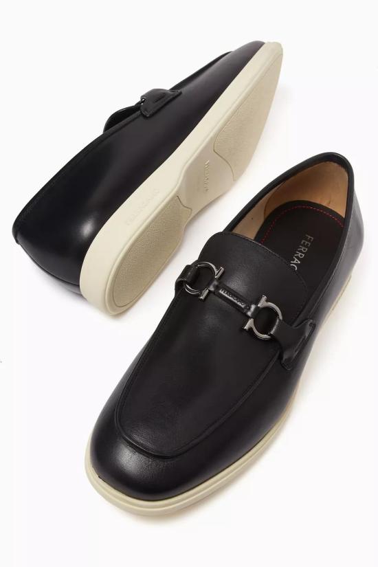 26SS 살바토레 페라가모 로퍼 028298 774493 BLACK DOM