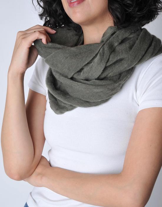  보또 쥐세페 머플러/스카프 보토 주세페 두꺼운 올리브 멜란지 니트 캐시미어 튜브 스카프 올리브 - BOTTO GIUSEPPE