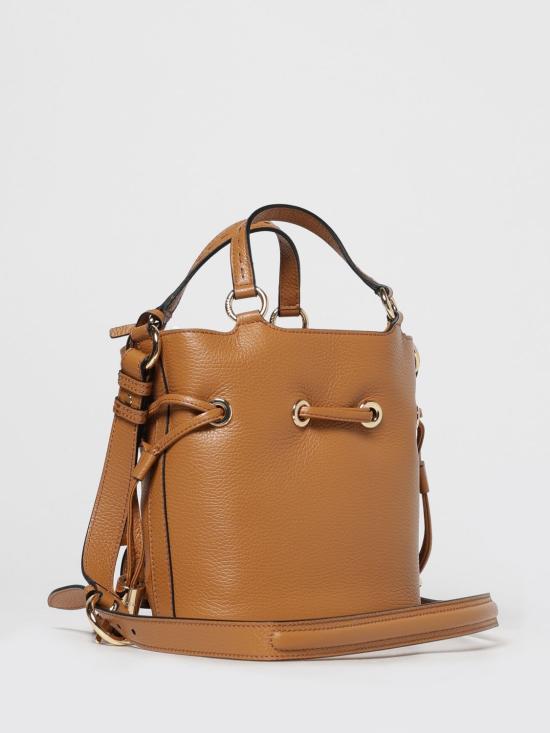 25FW 란셀 크로스백 A10109 20 Camel - LANCEL