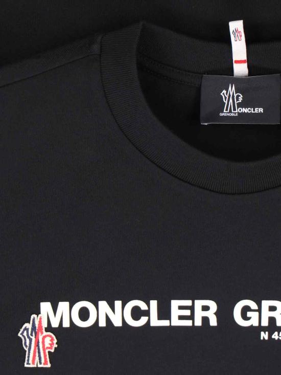 25FW 몽클레어 반팔 티셔츠 098 8C000 01 89AZ9 999 Black - MONCLER
