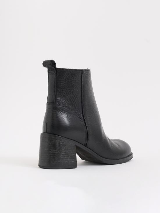 26SS 모마 부츠 M82402CARRNERO Black - MOMA