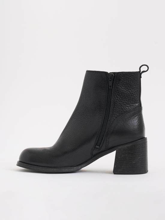 26SS 모마 부츠 M82402CARRNERO Black - MOMA