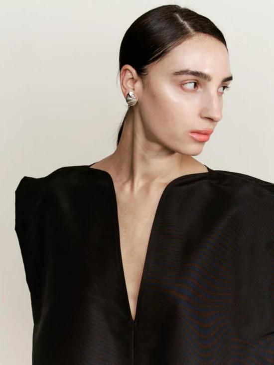  Modern Weaving 롱 원피스 모던 위빙 스컬프트 드레스 - MODERN WEAVING