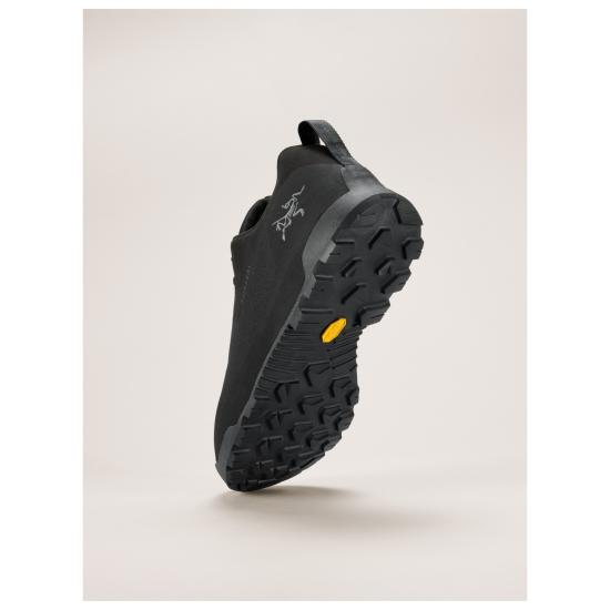 25FW 아크테릭스 스니커즈 AFPFM09834BCB BLACK BLACK DOM - ARC`TERYX