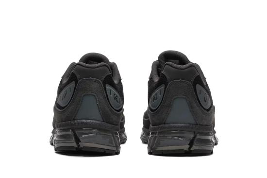 25FW 아식스 스니커즈 1203A731 001 DOM - ASICS