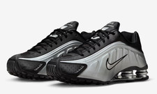  나이키 샥스 R4 스니커즈 HQ1988 007 - NIKE