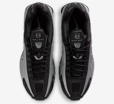  나이키 샥스 R4 스니커즈 HQ1988 007 - NIKE