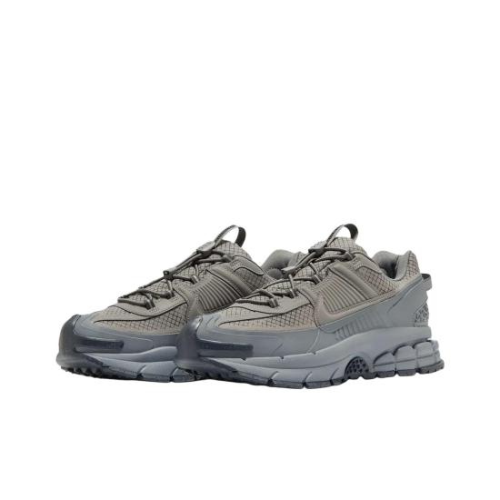  나이키 줌 보메로 롬 HV6901 001 DOM - NIKE