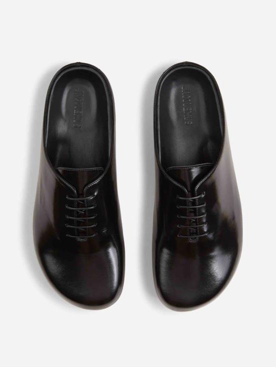 25FW 자크뮈스 뮬/슬리퍼 25HFOM00187AC18A07 990BLACK Black - JACQUEMUS