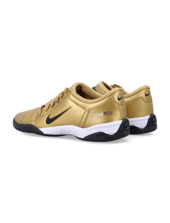 25FW 나이키 토탈 90 스니커즈 IM7595 700 GOLD BLACK - NIKE