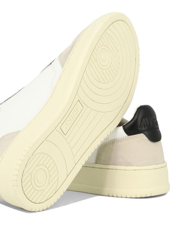 25FW 오트리 메달리스트 로우 스니커즈 AULMLS21 WHITE - AUTRY