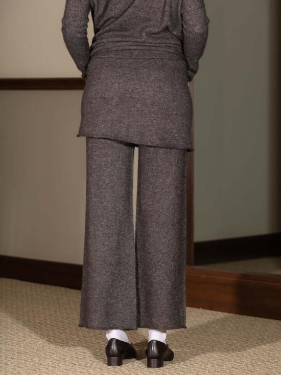  로렌 마누지안 스트레이트 팬츠 애스큐 레이어  블랙닝 - LAUREN MANOOGIAN