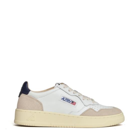 26FW 오트리 메달리스트 로우 스니커즈 AULMLS28 White