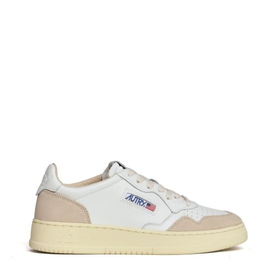 26FW 오트리 메달리스트 로우 스니커즈 AULMLS33 White