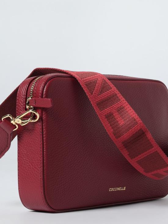 25FW 코치넬리 숄더백 E5MN5520101 R52 Burgundy - COCCINELLE