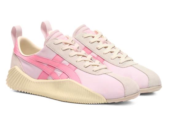  오니츠카타이거 아크로마운트 스니커즈 1183B257 700 CRYSTAL PINK BLOSSOM PINK DOM