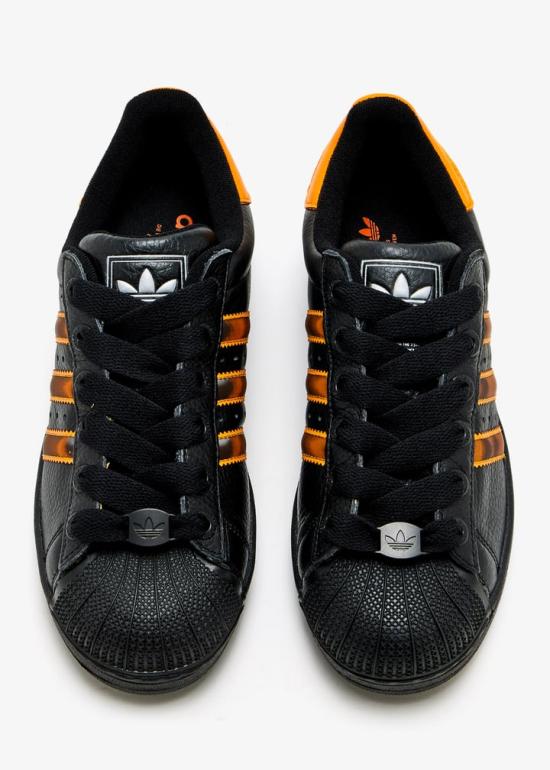  아디다스 스니커즈 JQ6469 Core Black Crew Orange Semi Impact Orange DOM - ADIDAS