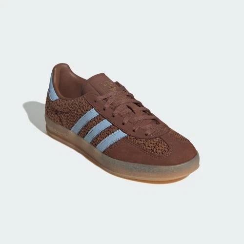  아디다스 가젤 인도어 스니커즈 JS1417 Preloved Brown Clear Sky Gum DOM - ADIDAS