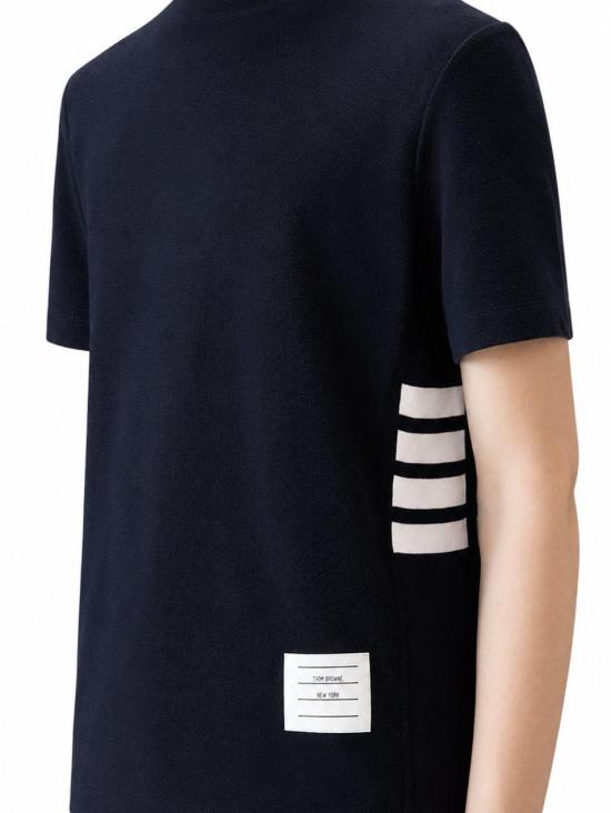 26SS 톰브라운 클래식 피케 4바 티셔츠 FJS207A00050 415 NAVY - THOM BROWNE