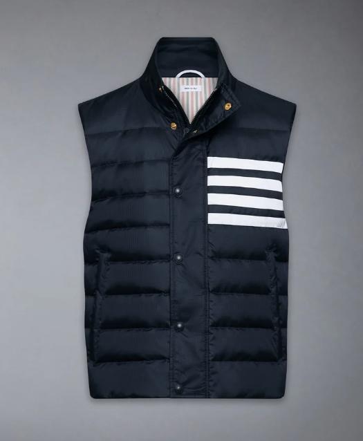 26SS 톰브라운 샤이니 립스탑 라이트웨이트 다운 필 4-바 베스트 MVD036XF1095 415 NAVY