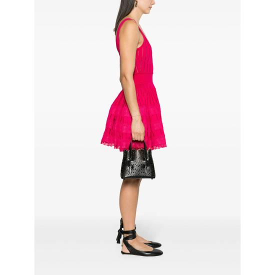 26SS 알라이아 토트백 AA1S06720C0A44 999 BLACK - ALAIA