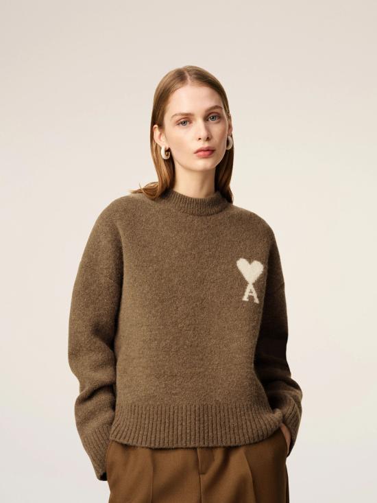 25FW 아미 ADC 크루넥 스웨터 UKS836D KN0135217 Brown - AMI