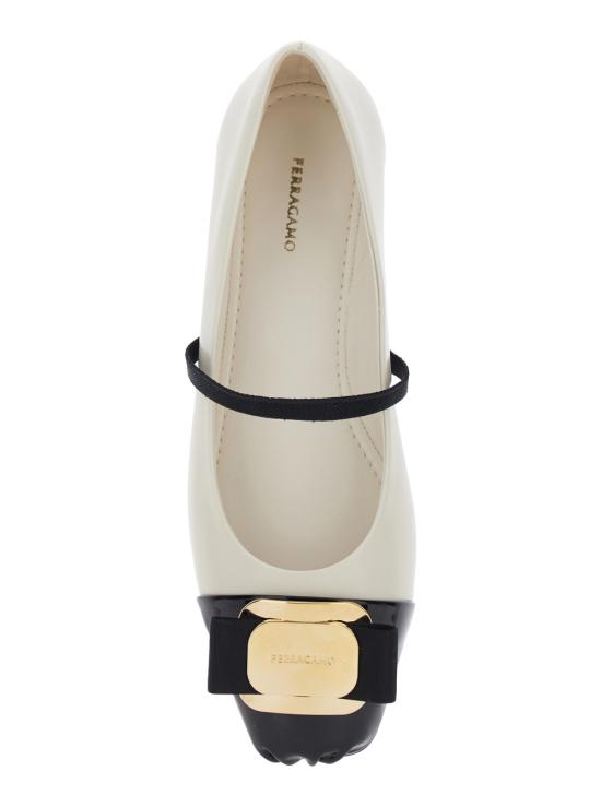 26SS 살바토레 페라가모 플랫 슈즈 01J1830777437 White - SALVATORE FERRAGAMO