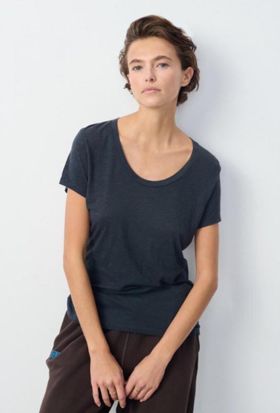  아메리칸 빈티지 반팔 티셔츠 잭슨빌 S/S 스쿠프넥 티셔츠 네이비