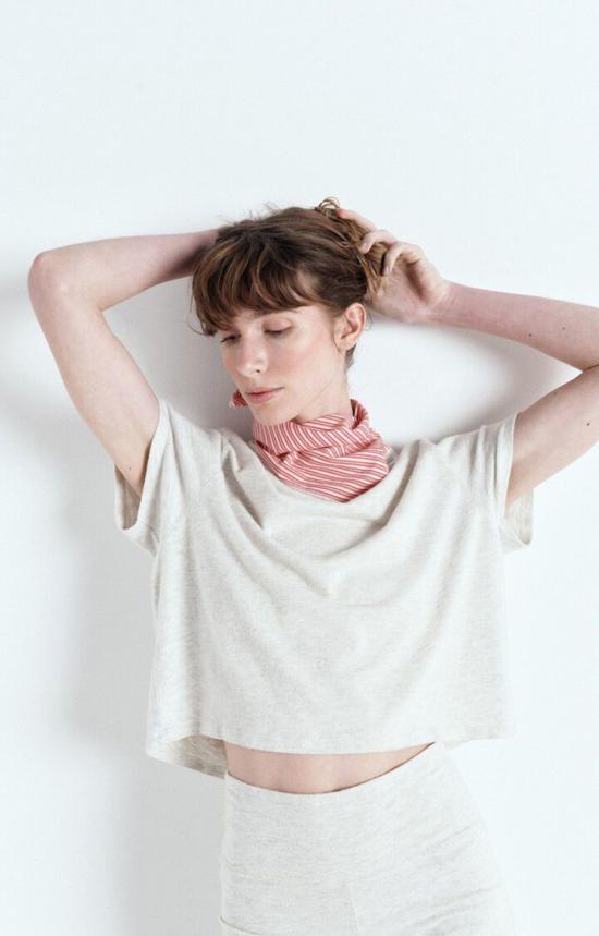  아메리칸 빈티지 반팔 티셔츠 Yp Awood 크롭 티셔츠 - AMERICAN VINTAGE