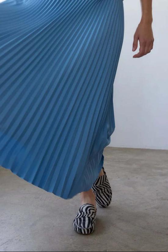  제이미 할러 로퍼 페니  포니헤어 지브라 - JAMIE HALLER