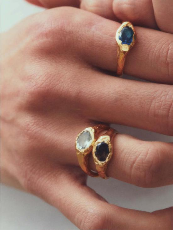  시무에로 반지 파로 라 몰라 링 18k 골드 플레이트/스털링 실버/화이트 크리스탈 - SIMUERO