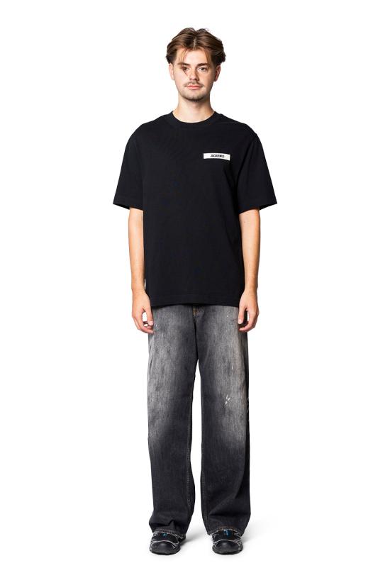 26SS 자크뮈스 반팔 티셔츠 25HTSM00133AJ00226 990 - JACQUEMUS