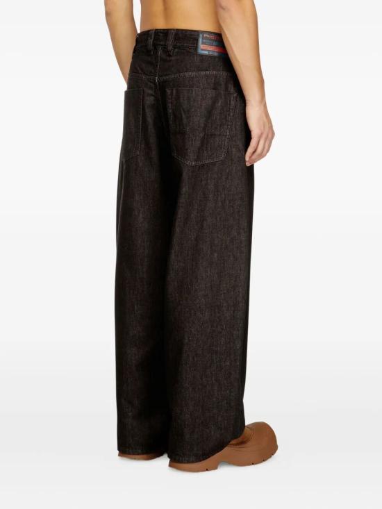 26SS 디젤 스트레이트 팬츠 A1803309N25 02 BLACK - DIESEL