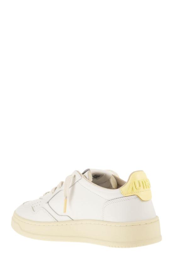 26SS 오트리 스니커즈 AULWDL02 WHITE YELLOW - AUTRY