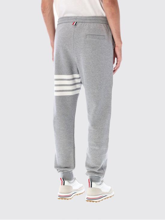 26SS 톰브라운 클래식 루프백 엔지니어드 4바 스웨트팬츠 MJQ008H00535 068 Grey - THOM BROWNE