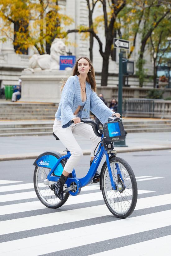  포러브앤레몬스 민소매 티셔츠 사랑과 레몬을 위해 Thea Bralette Skye - FOR LOVE & LEMONS