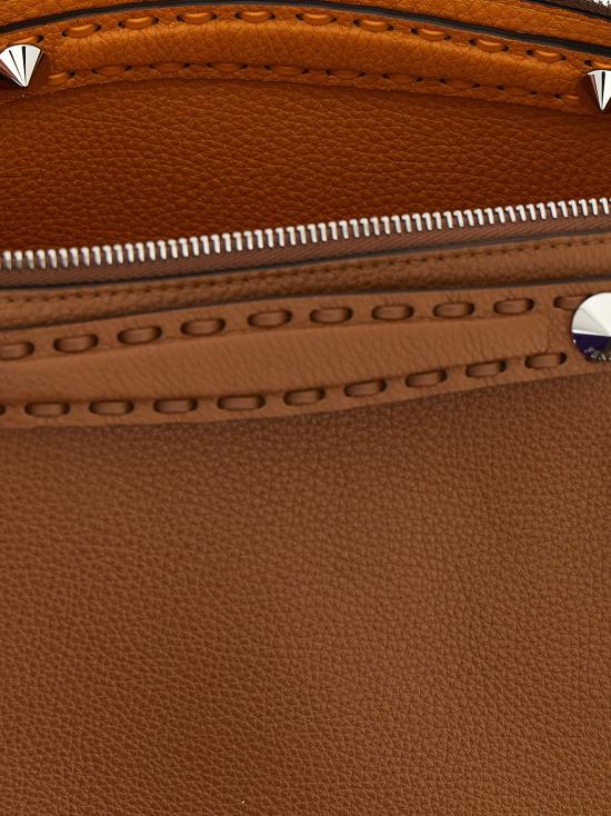 26SS 펜디 바이 더 웨이 소프트 미디움 백 8BL155AVTDF1UR8 Brown - FENDI