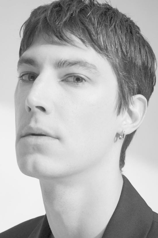  톰우드 이어링 실버 프레임 후프 스몰 - TOM WOOD