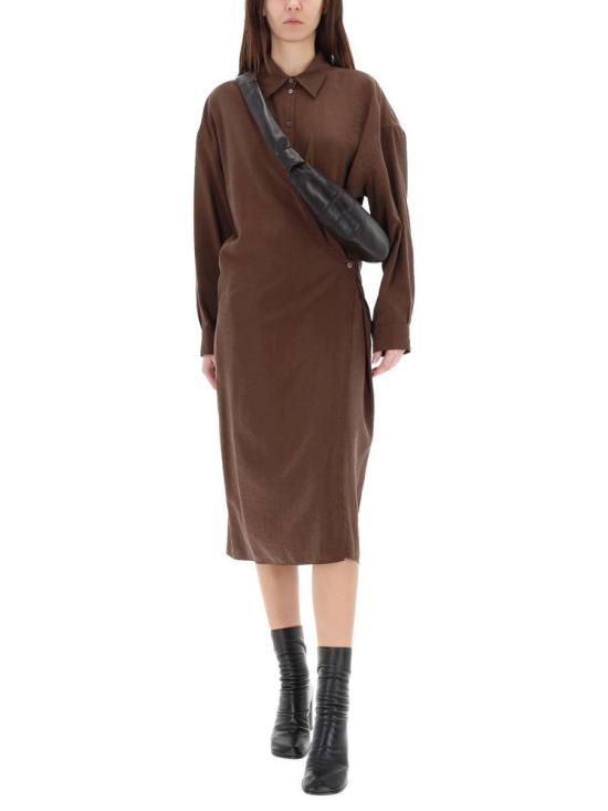 25FW 르메르 스트레이트 칼라 트위스트 드레스 DR1092 LF1308BR402 BROWN - LEMAIRE