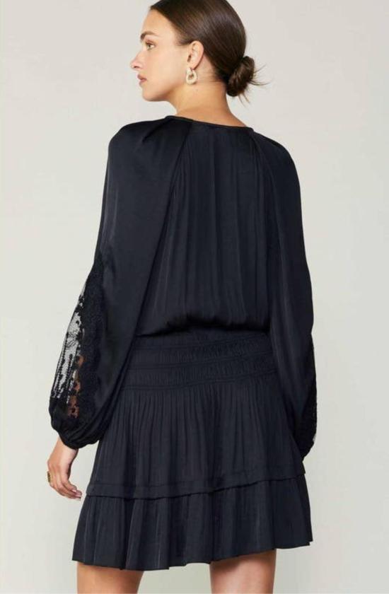  Current Air 숏 원피스 커런트 에어 레이스 슬리브 미니 드레스 블랙 - OTHER BRANDS