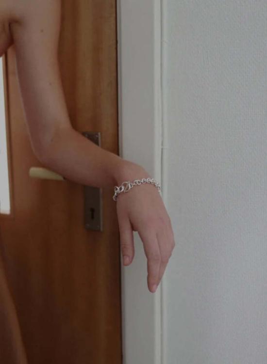  아니카 이네즈 팔찌 테이퍼드 씬 링크 브레이슬릿 - ANNIKA INEZ