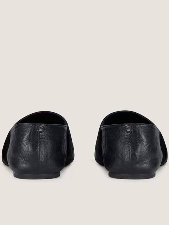 26SS 지방시 플랫 슈즈 BE5010E2FX 001 BLACK - GIVENCHY