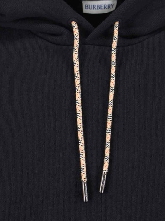 26SS 버버리 긴팔 티셔츠 8119053 A1189 Black - BURBERRY