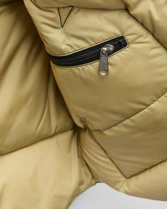  웨어하우스 베스트 Warehouse & Co. X Rocky Mountain Featherbed Co. Westpoint 나일론 다운  보틀 그린 - WAREHOUSE